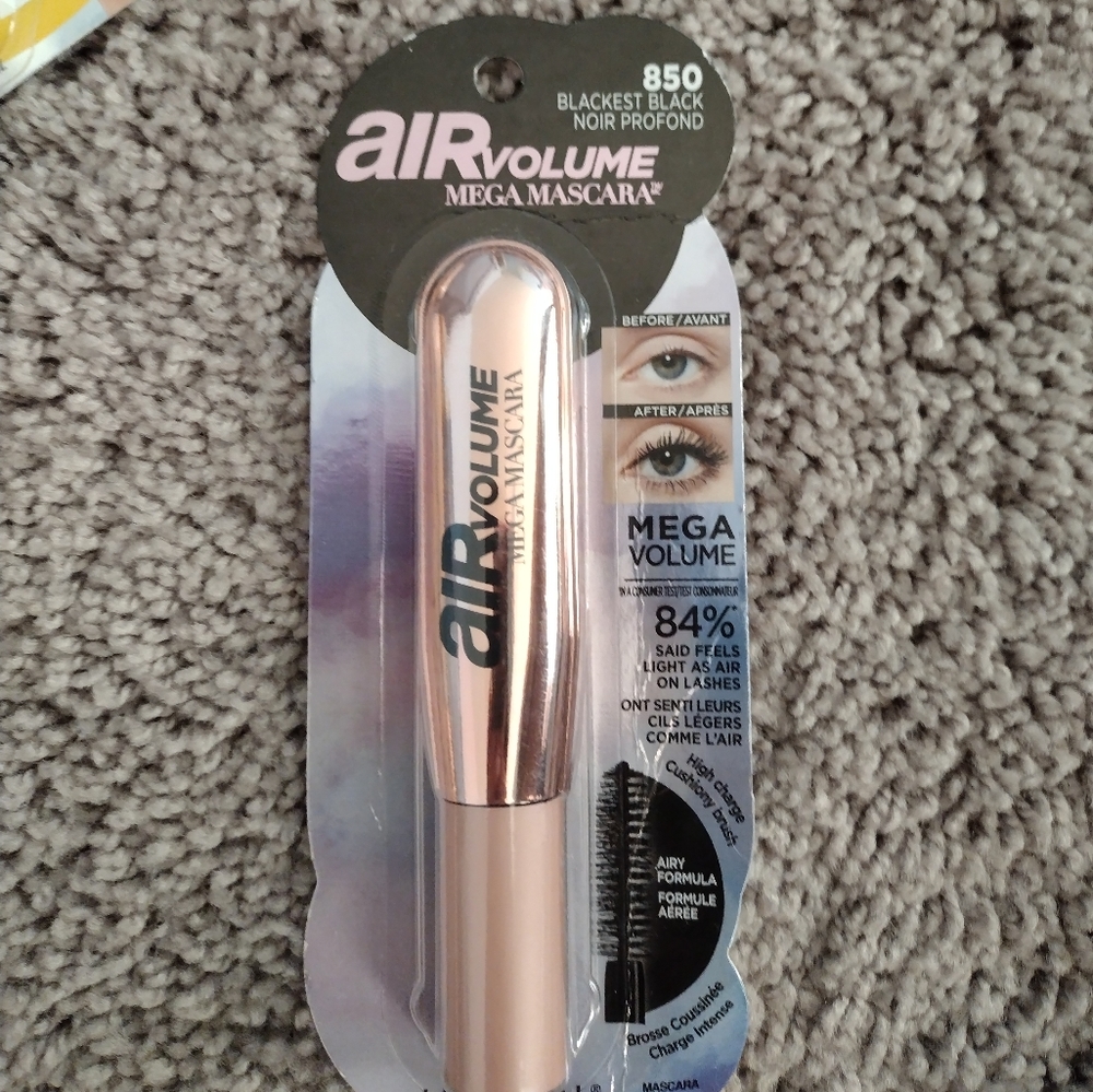 Mascara pick one message me after purchase what one you want